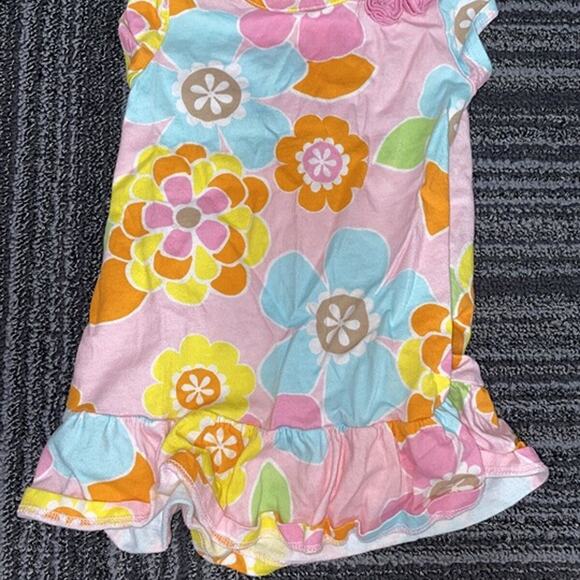 6-9 months baby bundle. dresses, jeans, fleece one piece skirt. deer flower - Picture 7 of 11